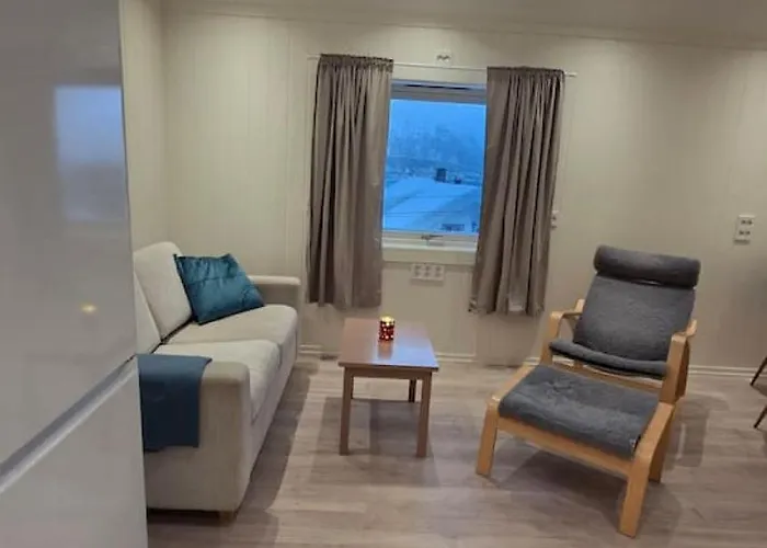 Arctic Nine - Nr 4 - On The Island Casa de Férias