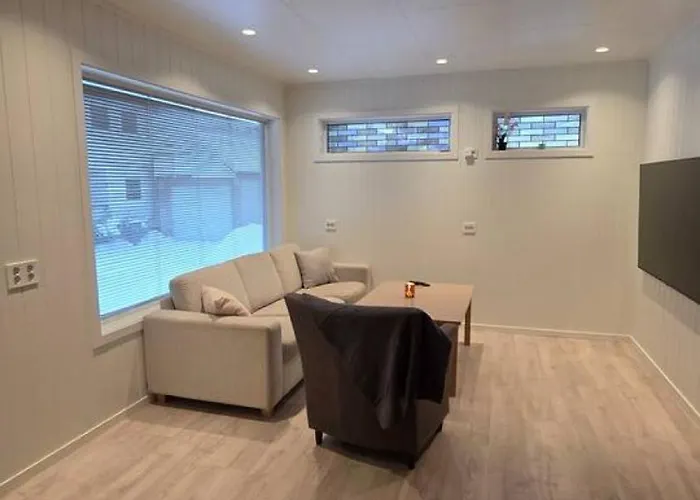 Arctic Nine - Nr 4 - On The Island * Tromsø